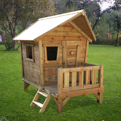 деревянный детский домик